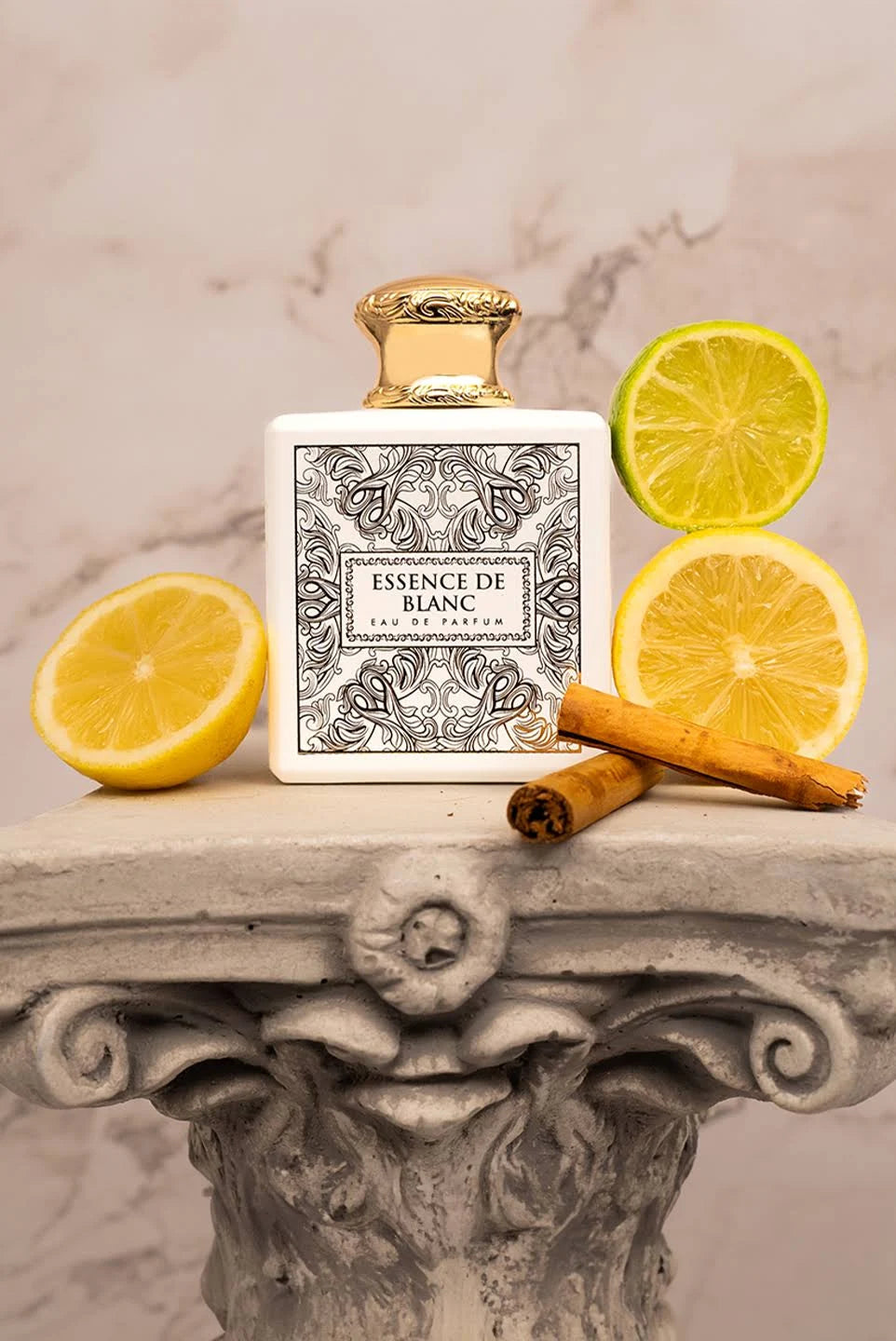 Essence de Blanc- French Avenue
