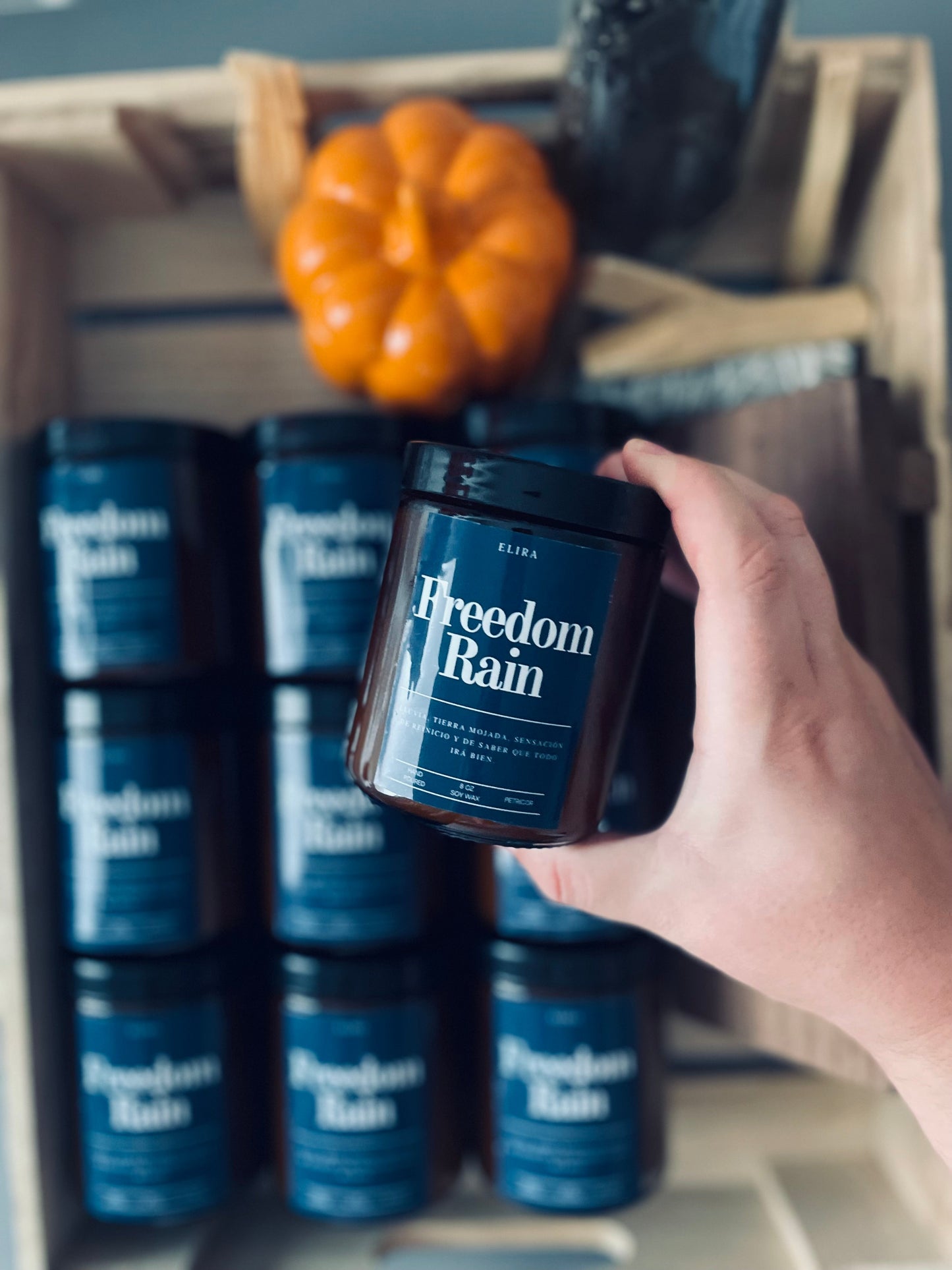 Vela "Freedom Rain" - Tierra mojada/Petricor